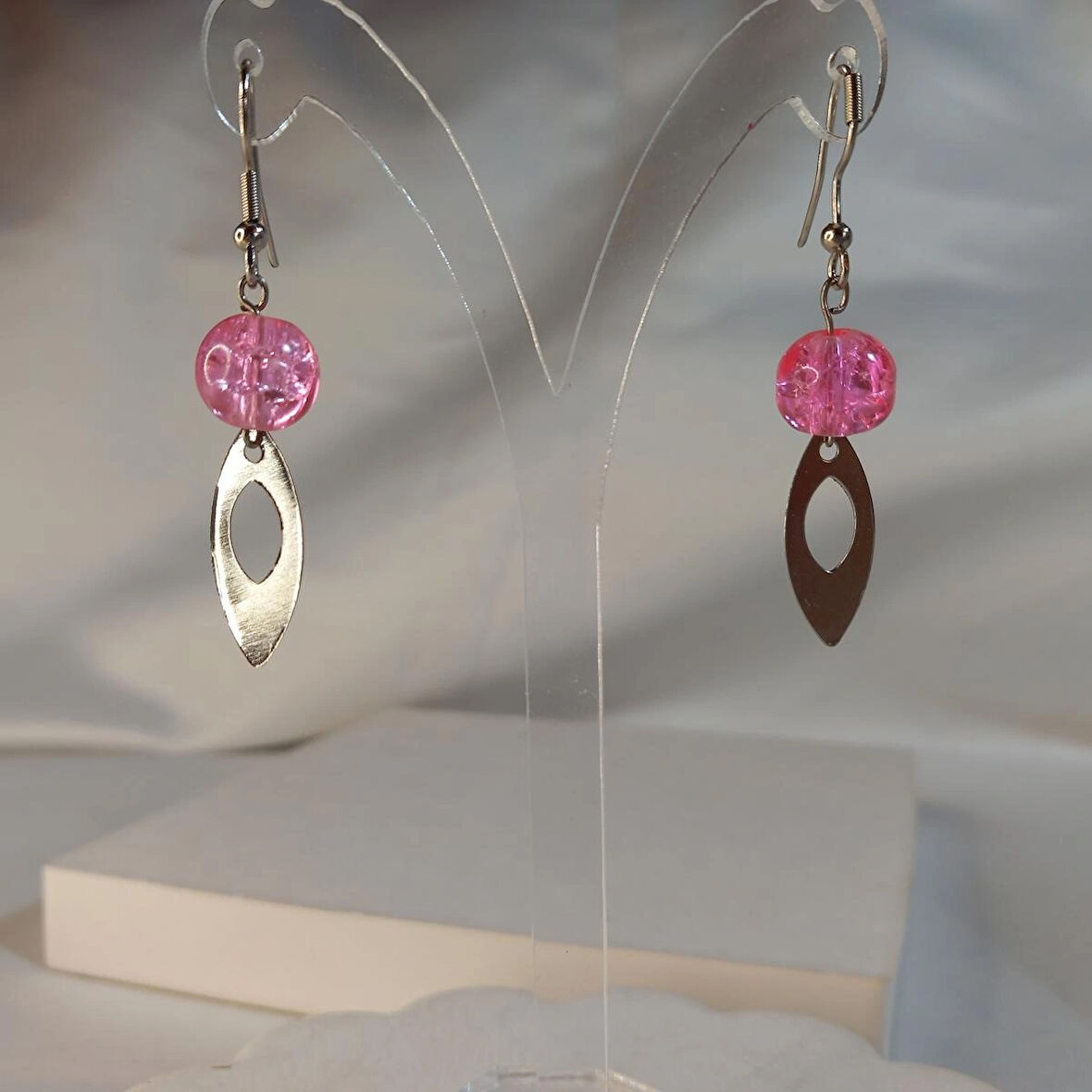 Necef Taşı Sallantılı Aesthetic Soft Vibes Vintage Özel Tasarım Pembe Renk Küpe
