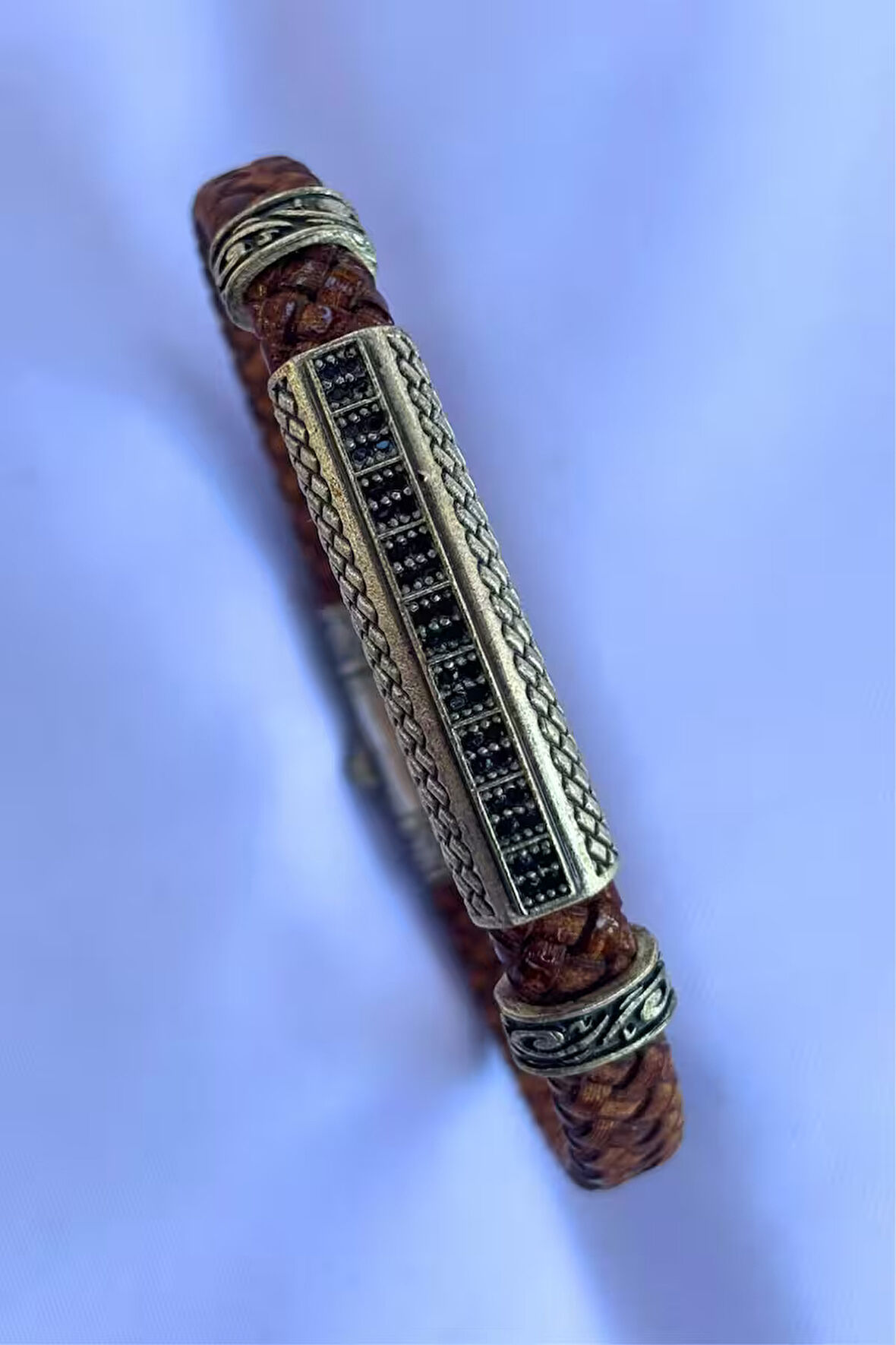 Zirkon Taşlı Örgülü El İşçiliği ile Üretilmiş Hakiki Deri Erkek Bileklik