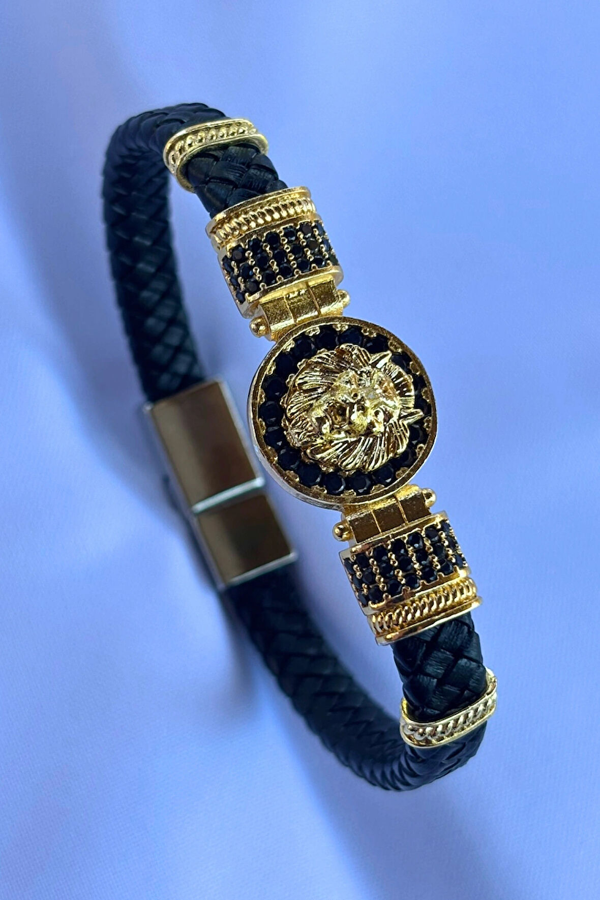 Aslan Zirkon Taşlı Örgülü El İşçiliği ile Üretilmiş Hakiki Deri Erkek Bileklik