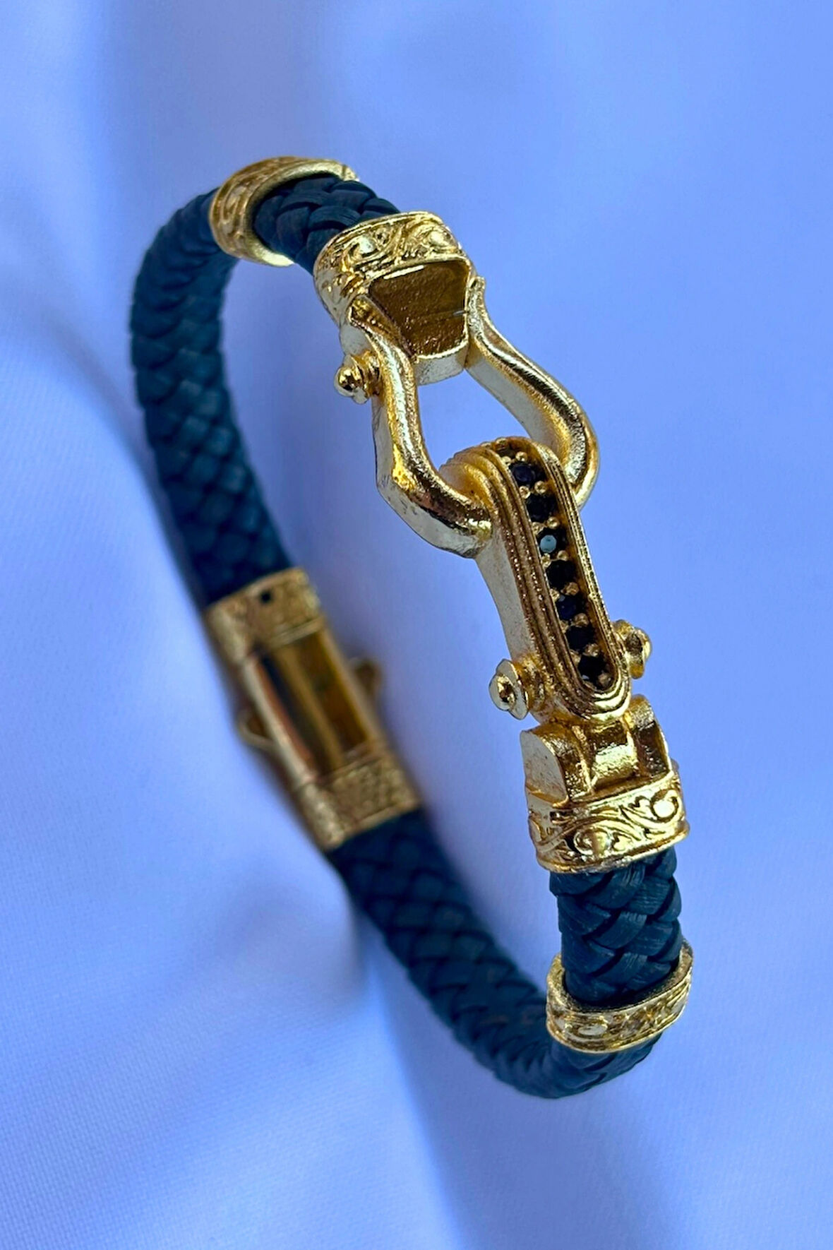 Zirkon Taşlı Örgülü El İşçiliği ile Üretilmiş Hakiki Deri Erkek Bileklik