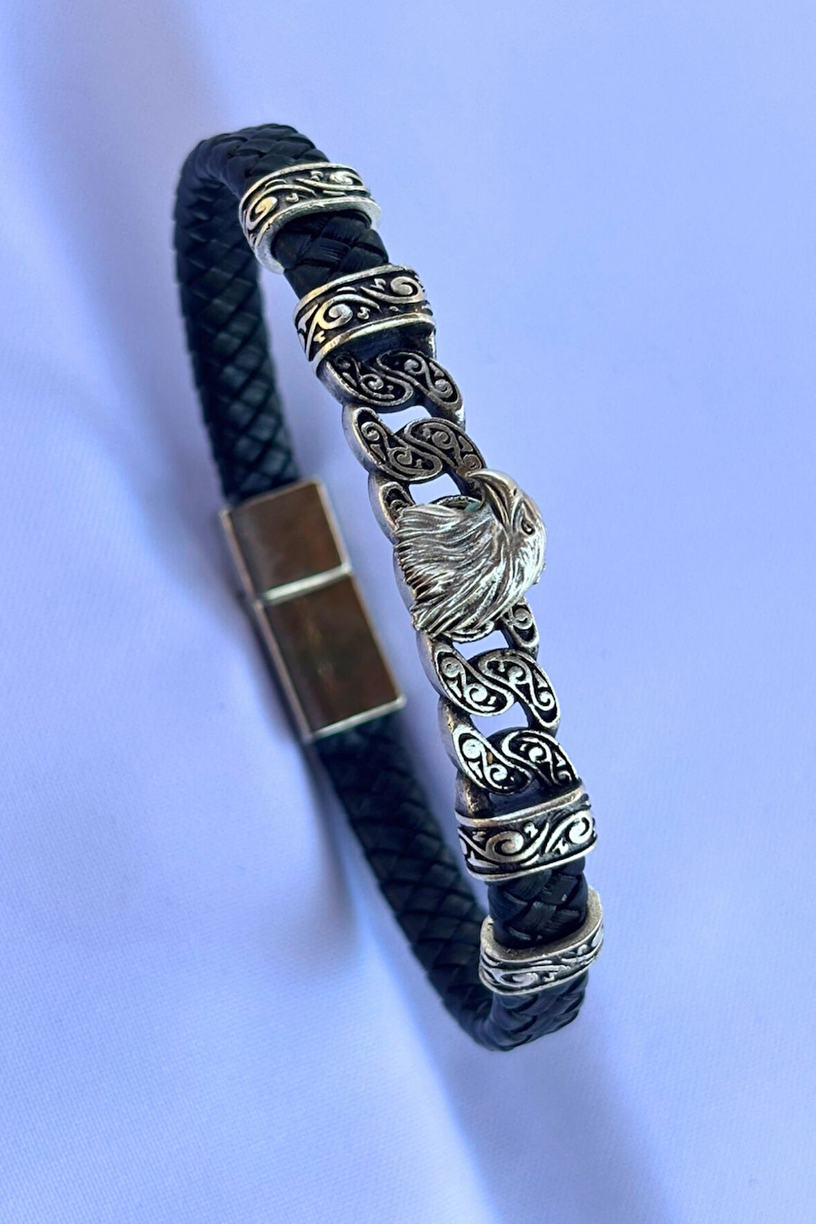 Kartal Figürlü El İşçiliği ile Üretilmiş Hakiki Deri Erkek Bileklik