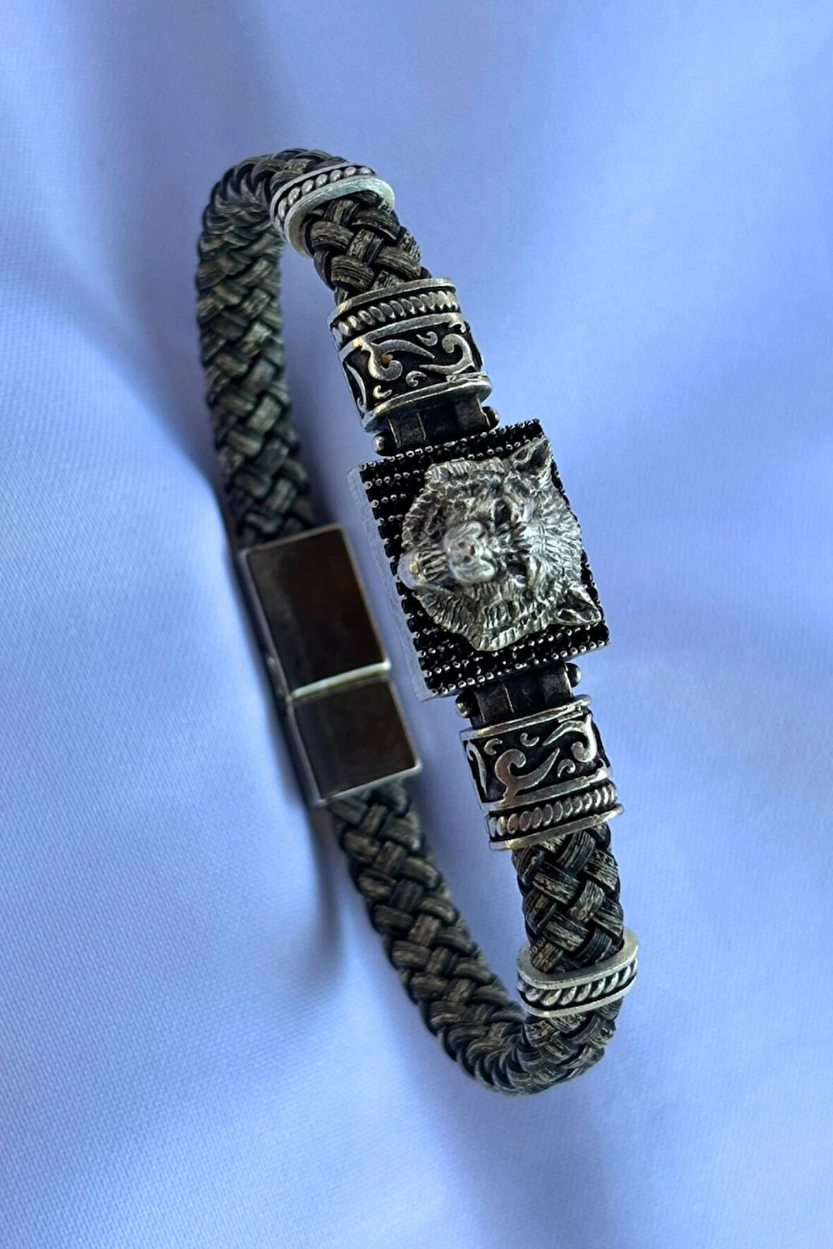 Kurt Dikdörtgen Zirkon Taşlı El İşçiliği ile Üretilmiş Hakiki Deri Erkek Bileklik