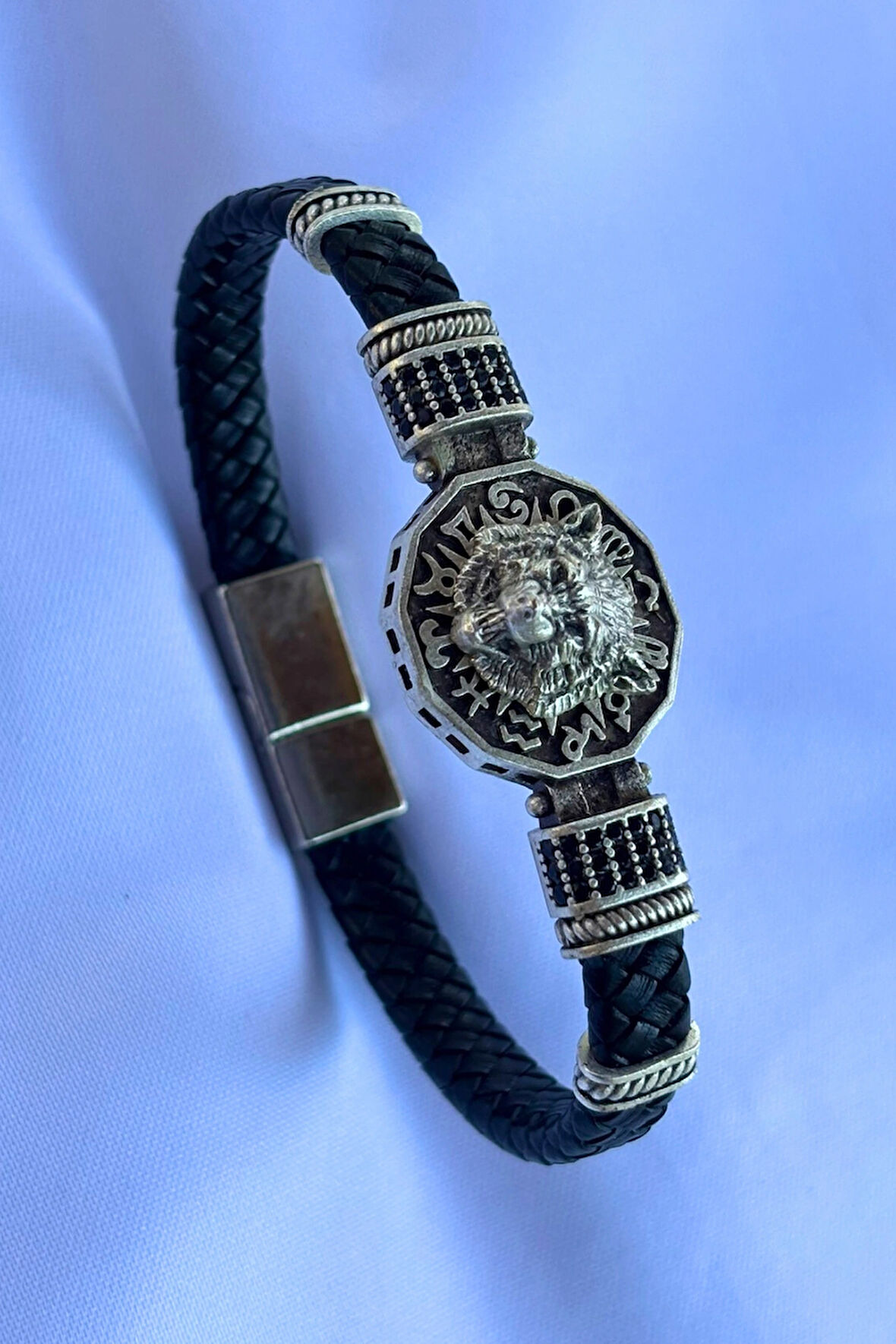 Kurt Figürlü Zirkon Taşlı El İşçiliği ile Üretilmiş Hakiki Deri Erkek Bileklik