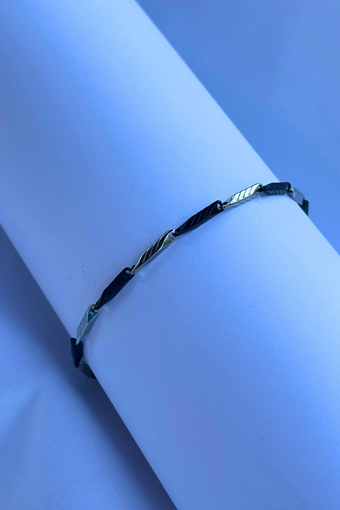 El İşçiliği ile Üretilmiş Paslanmaz Çelik Erkek Bileklik