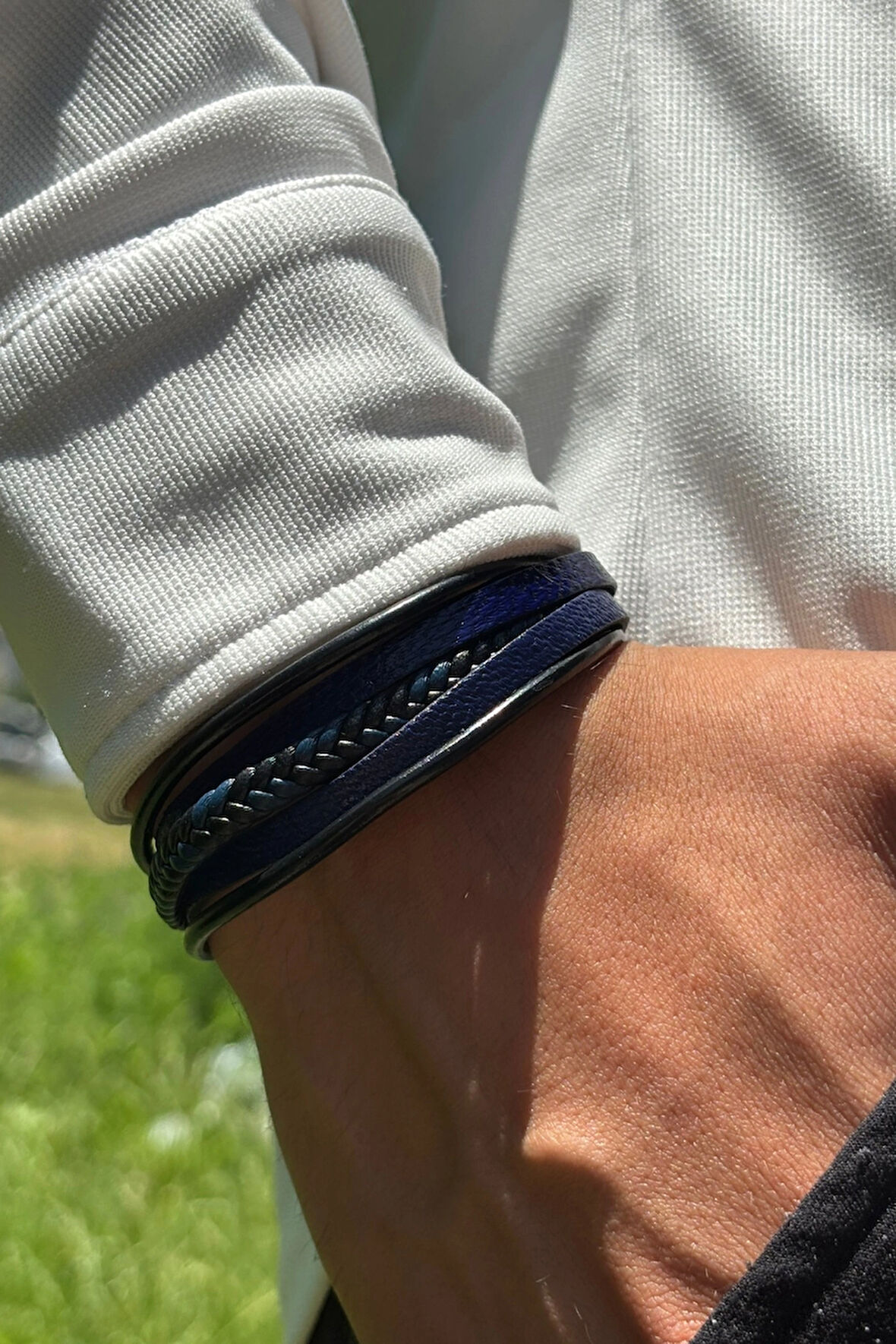 Mavi Siyah Örgülü El İşçiliği ile Üretilmiş Hakiki Deri Erkek Bileklik