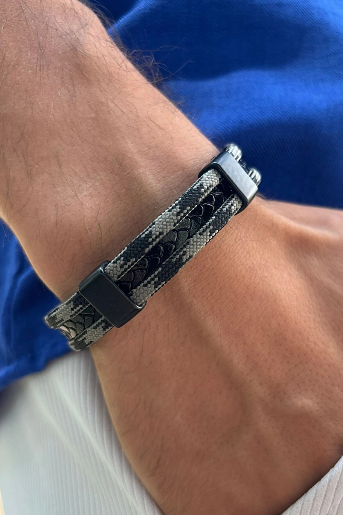 El İşçiliği ile Üretilmiş Hakiki Deri Erkek Bileklik