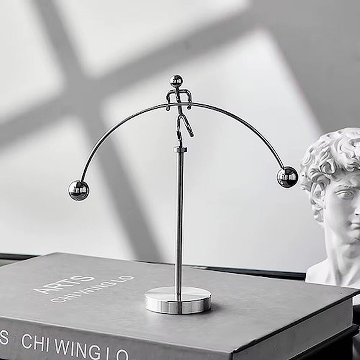 Halterci Şeklinde Newton Balans Denge Topları han-24