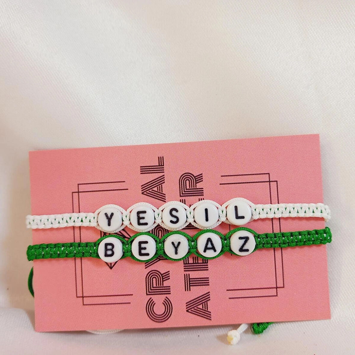 Crystal Atelier Bursaspor Yeşil Beyaz Harfli Örgü Bileklik, Yeşil Beyaz Bursaspor Spor Renkleri Taraftar Bilekliği, Makrome Bileklik, Erkek Hediyesi, Maç Aksesuarı, İp Bileklik, Taraftar Bileklik