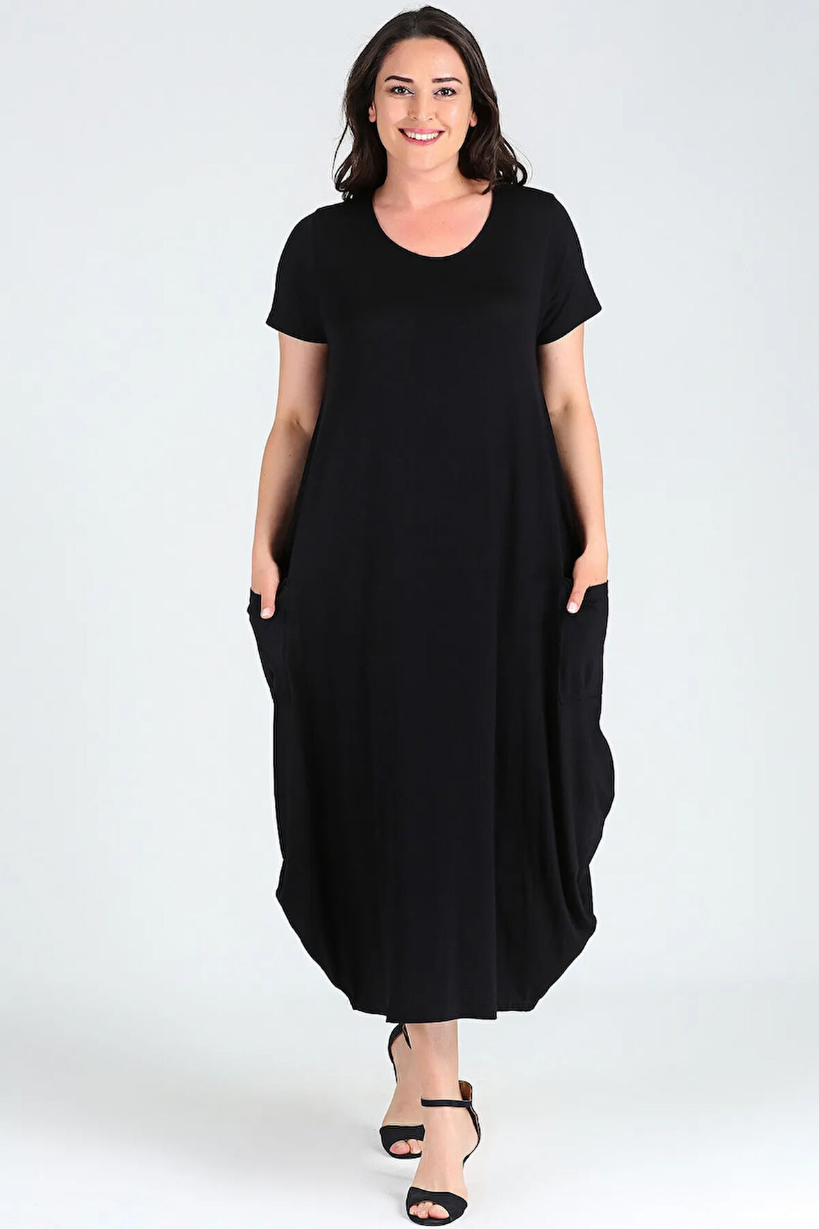 Jumbo Kısa Kol Elbise