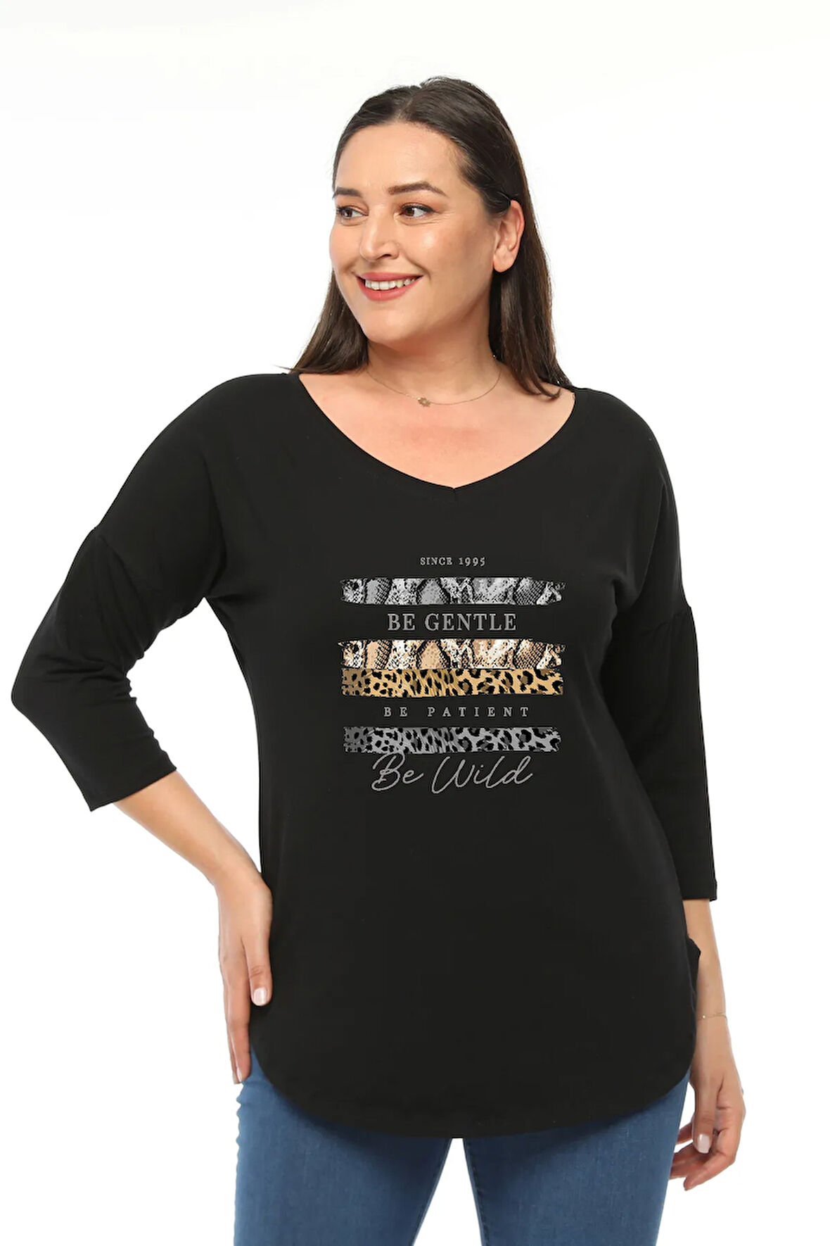 Büyük Beden Be Gentle Baskılı Geniş V Yaka Yarım Kol Oval Yırtmaç Bluz