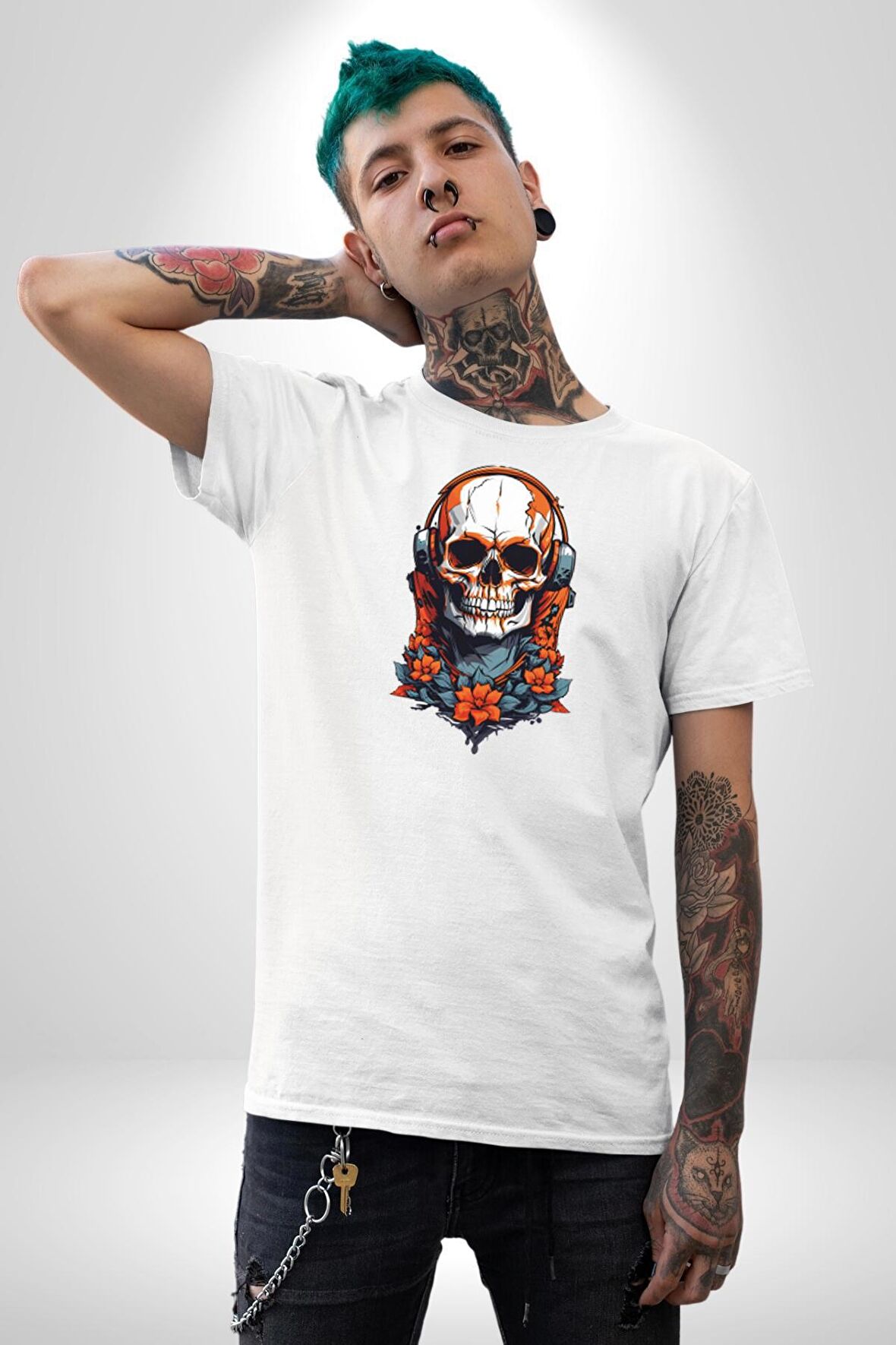 Müzik Kulaklık Takan Kurukafa Kırmızı Gül Kadın Erkek Unisex Beyaz Organik Baskılı T-Shirt Penye Yüksek Kalite