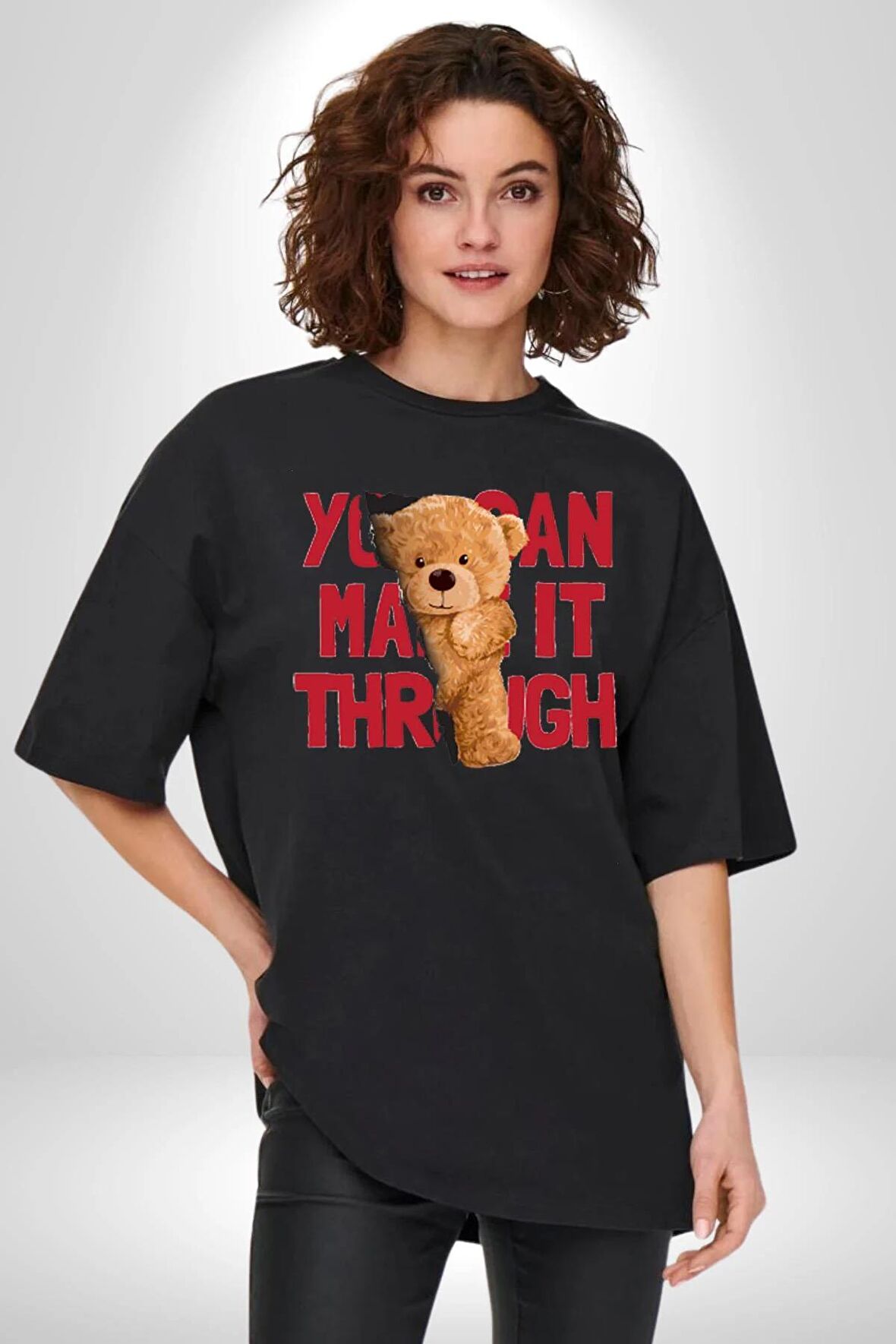 Bunu Alabilirsin Çantadan Çıkan Ayı Pamuklu Bisiklet Yaka Kadın Erkek Oversize Boyfriend Dijital Baskılı Siyah T-shirt