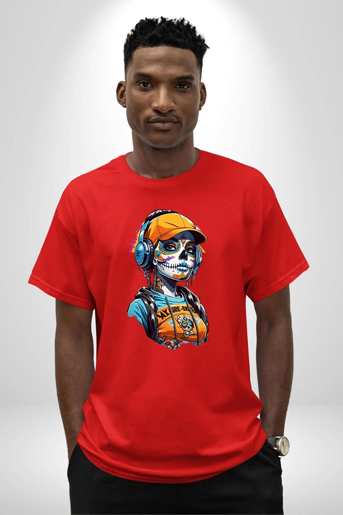Robot Kız Müzik Kulaklık Şapka Pamuklu Bisiklet Yaka Kadın Erkek Oversize Boyfriend Dijital Baskılı Kırmızı T-Shirt