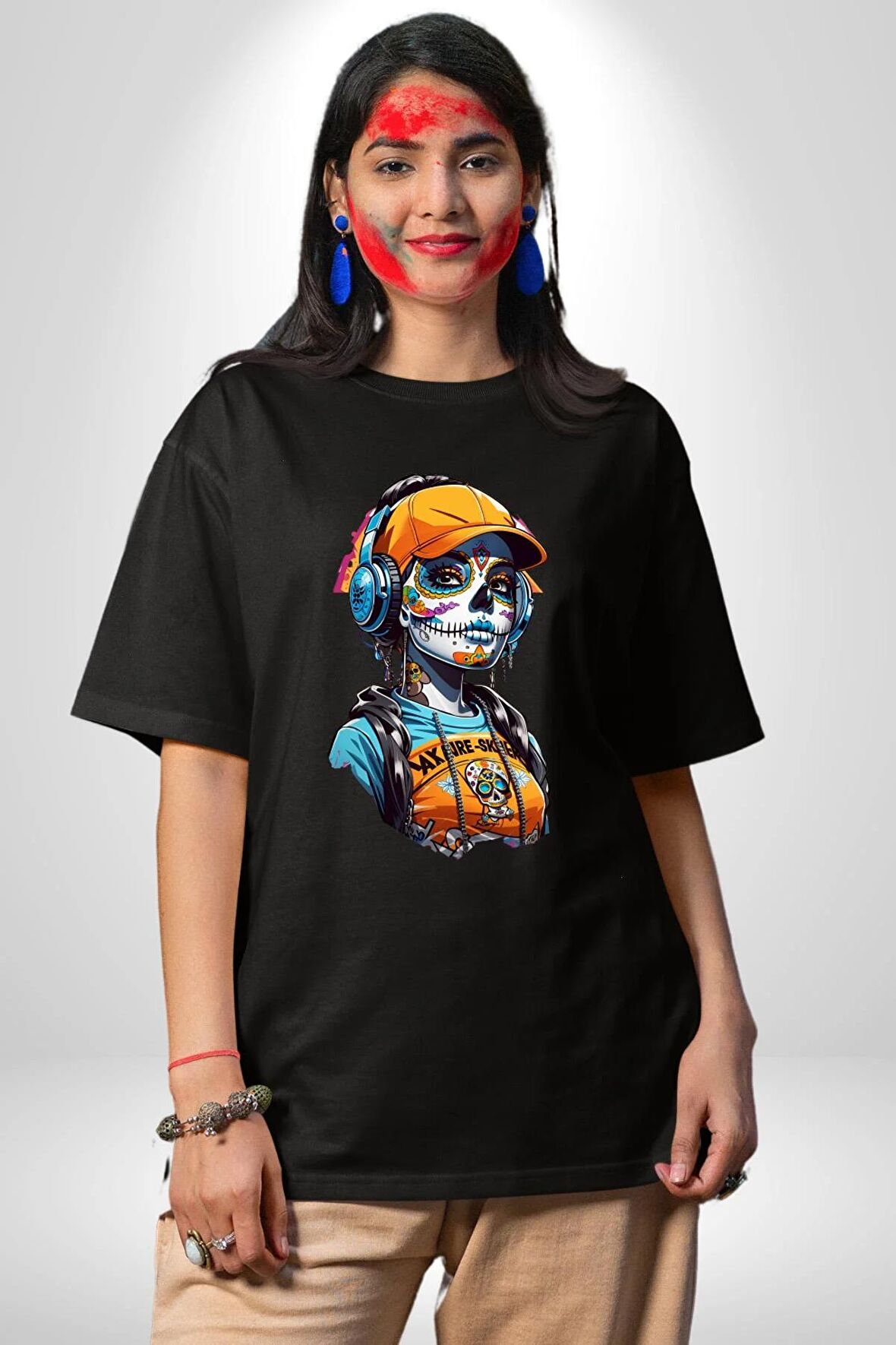 Robot Kız Müzik Kulaklık Şapka Pamuklu Bisiklet Yaka Kadın Erkek Oversize Boyfriend Dijital Baskılı Siyah T-shirt
