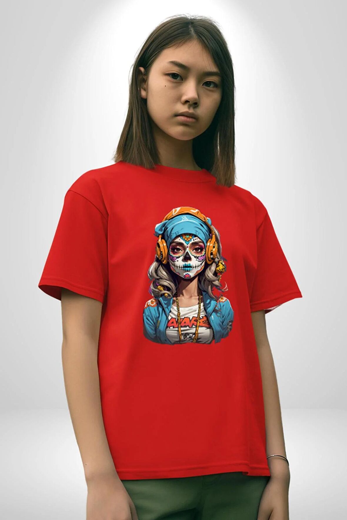 Hippie Cesur Stil Dövmeli Kız  Pamuklu Bisiklet Yaka Kadın Erkek Oversize Boyfriend Dijital Baskılı Kırmızı T-Shirt