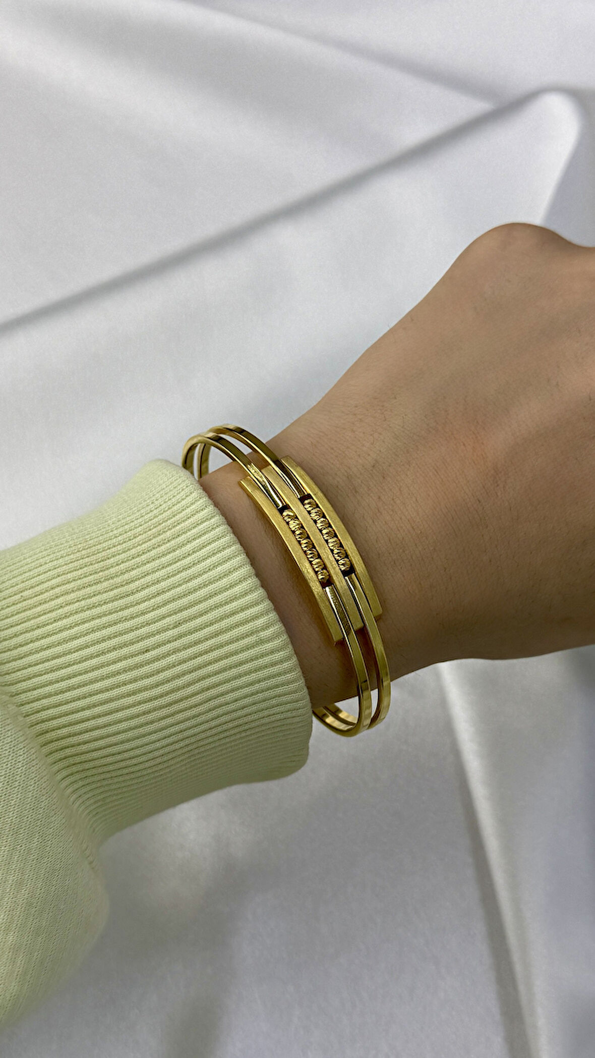 Dorika Toplu Kaburga Kelepçe Altın Bilezik 