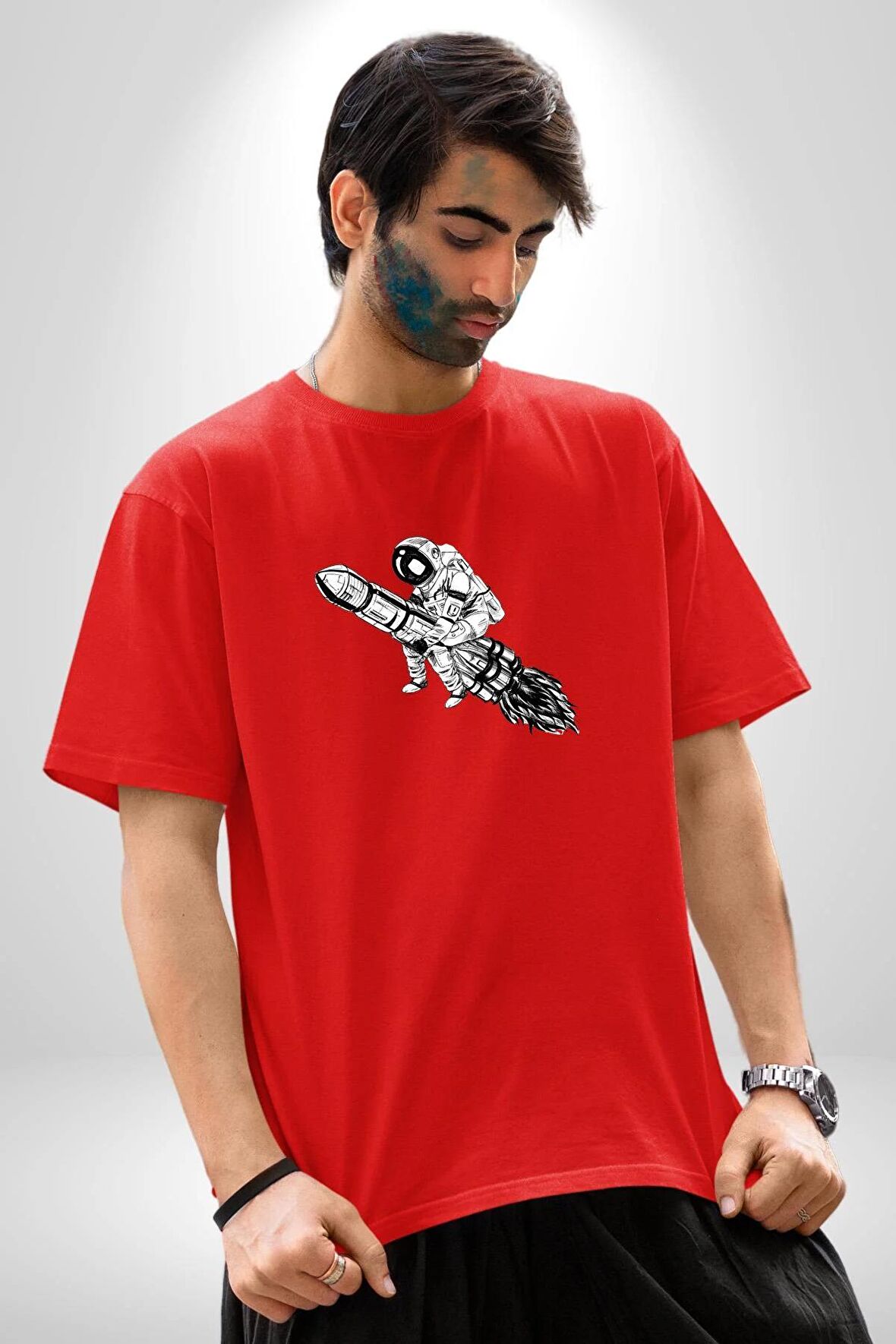 Roket Astronot  Pamuklu Bisiklet Yaka Kadın Erkek Oversize Boyfriend Dijital Baskılı Kırmızı T-Shirt