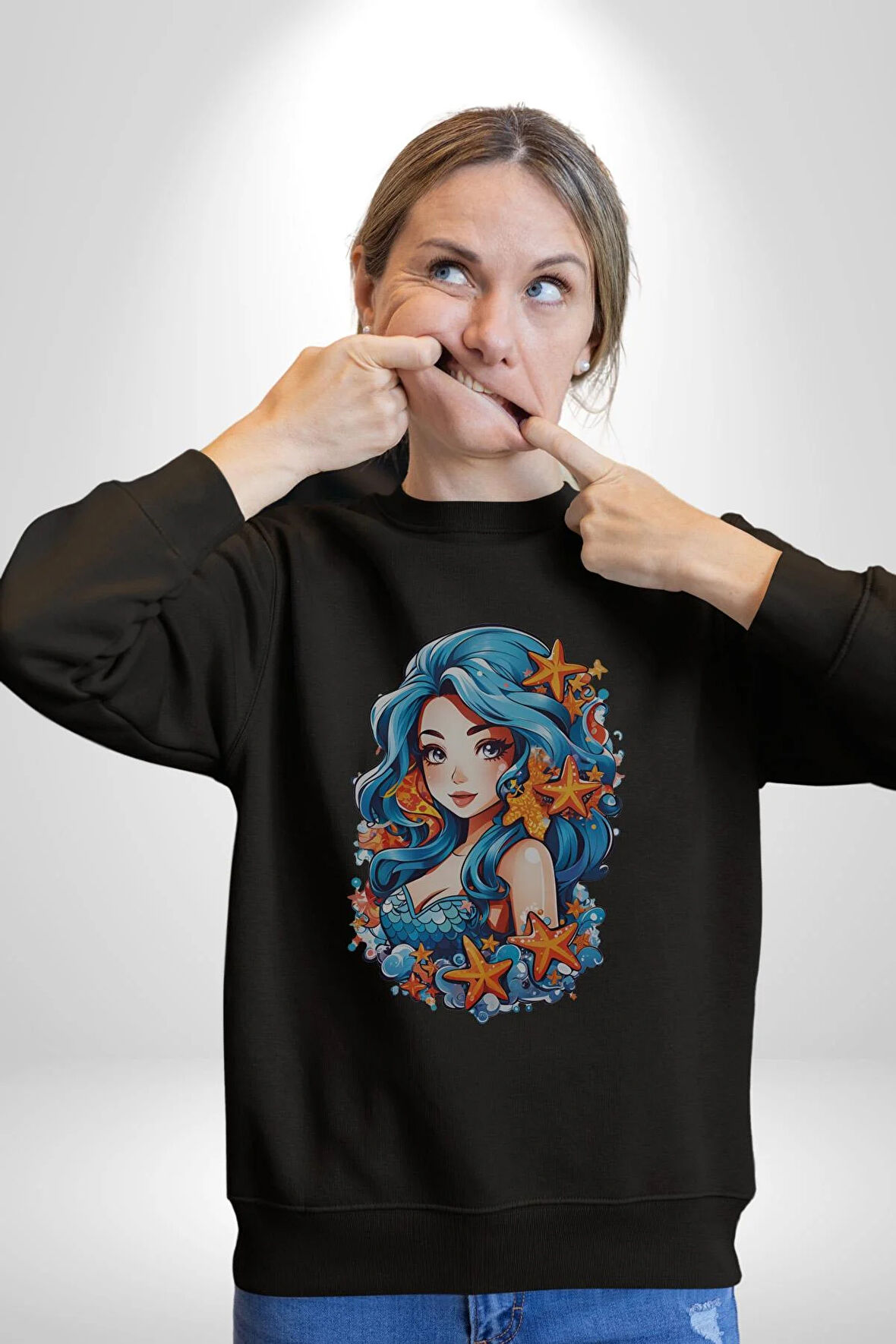 Deniz Kızı Deniz Yıldızı Mavi Saçlı Kadın Erkek  Siyah Baskılı Sweatshirt 