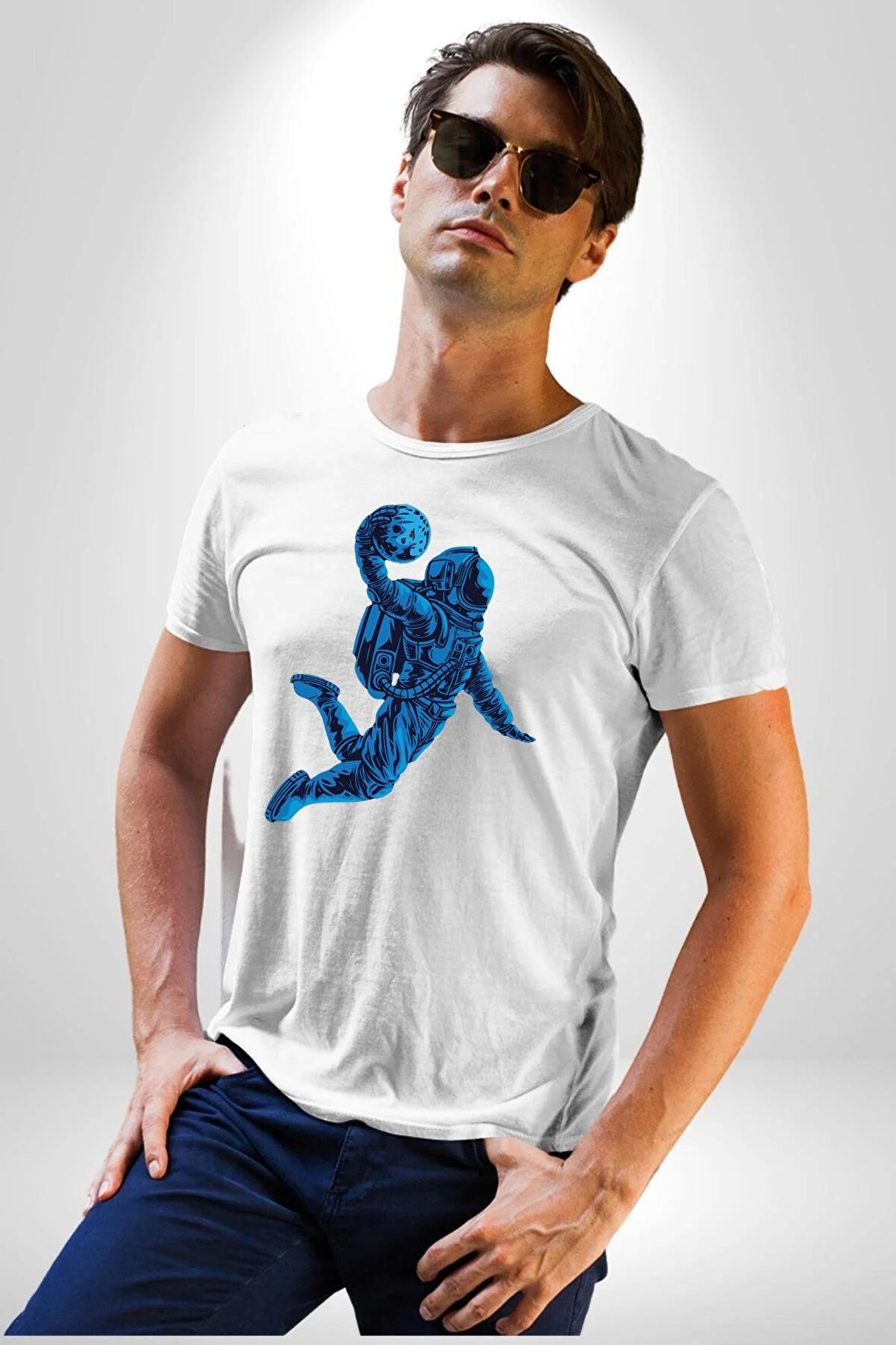 Basketbol Mars Uzay Smaçı  Kadın Erkek Unisex Beyaz Organik Baskılı T-Shirt Penye Yüksek Kalite