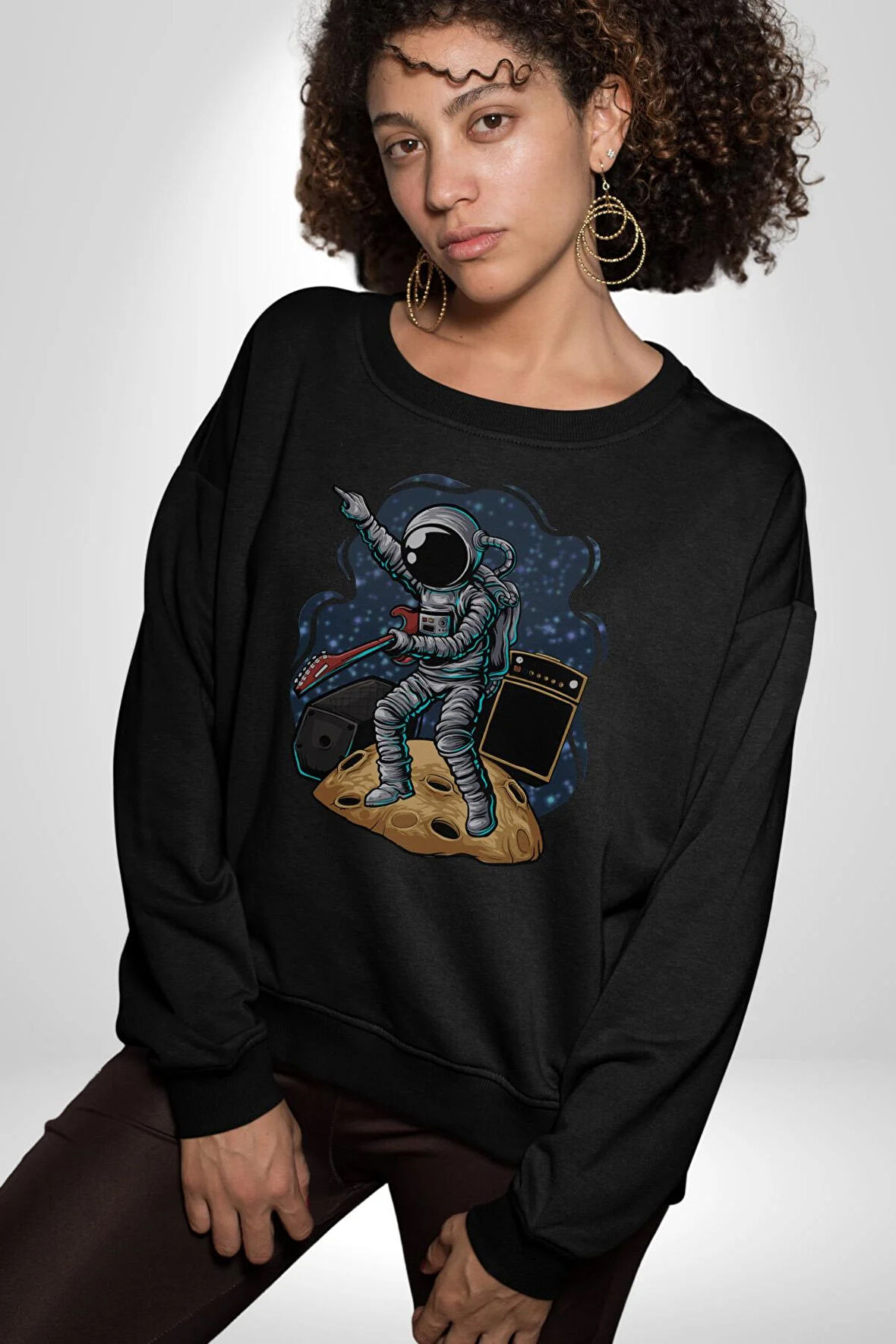 Gitar Astronot Müzik Uzay Kadın Erkek  Siyah Baskılı Sweatshirt 