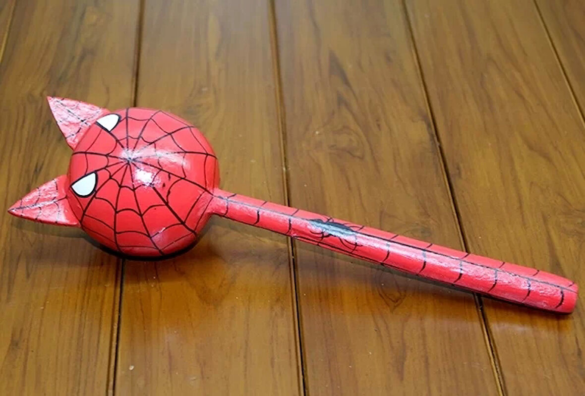 Ahşap Kedili Spiderman Marakas Tekli Polos:24