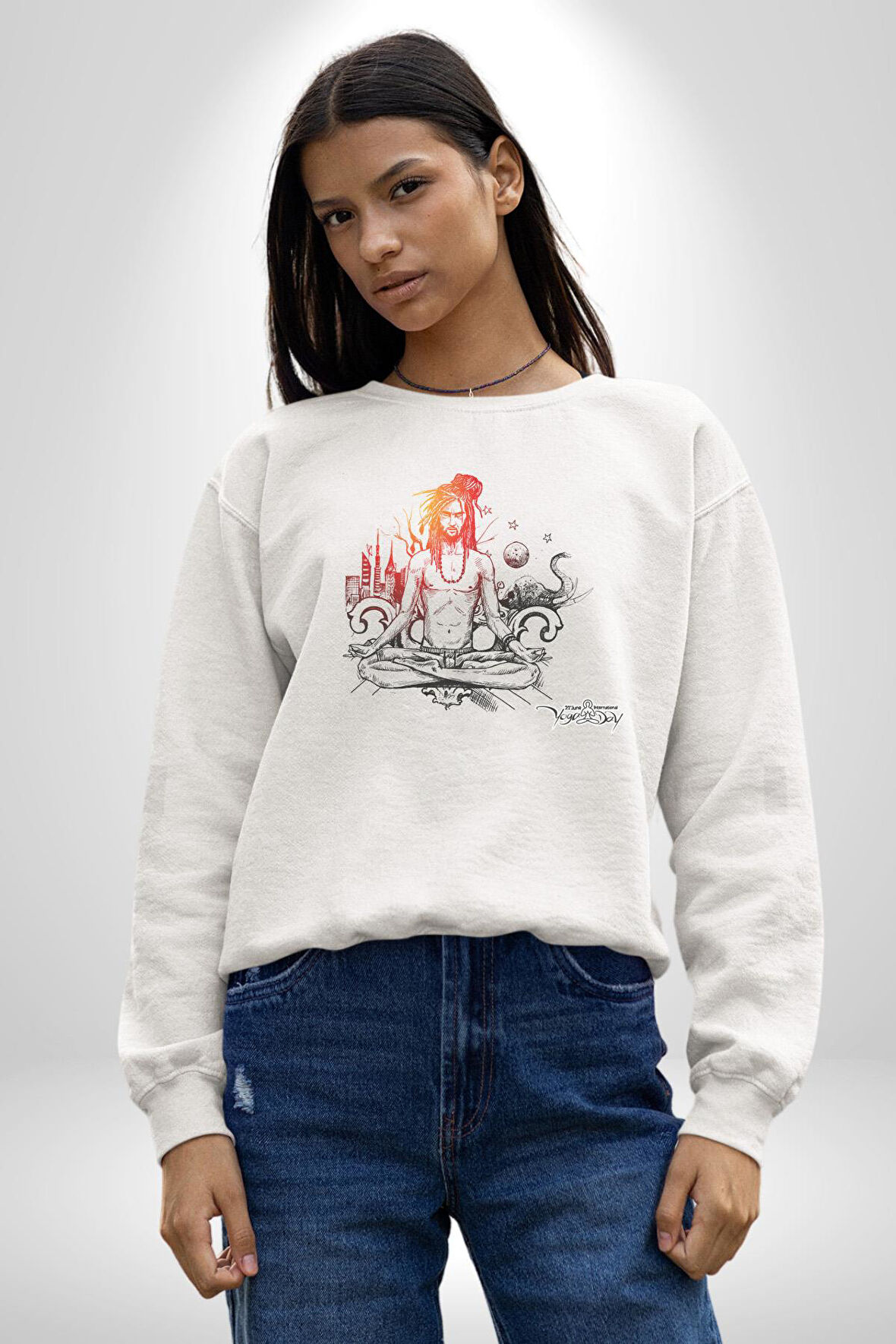 Uluslararası Yoga Günü 21 Temmuz  Kadın Erkek  Beyaz Baskılı Sweatshirt 