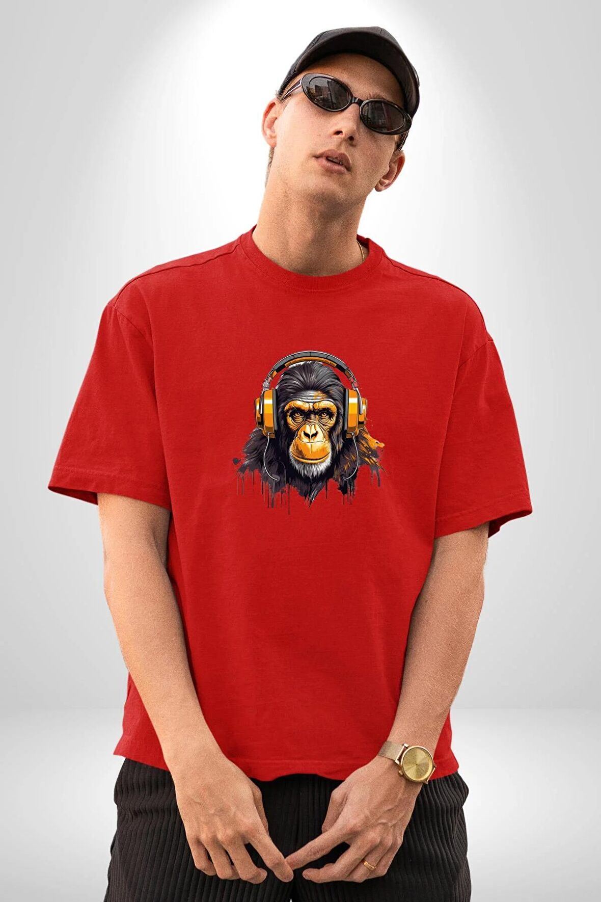 Maymun Altın Kulaklık Müzik  Pamuklu Bisiklet Yaka Kadın Erkek Oversize Boyfriend Dijital Baskılı Kırmızı T-Shirt