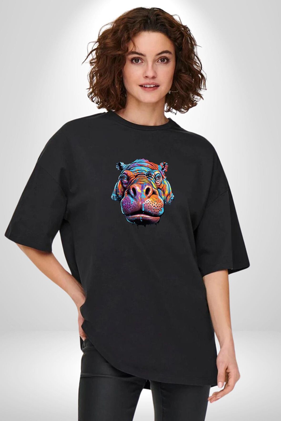 Su Aygırı Hipopotamo Renkli Pamuklu Bisiklet Yaka Kadın Erkek Oversize Boyfriend Dijital Baskılı Siyah T-shirt