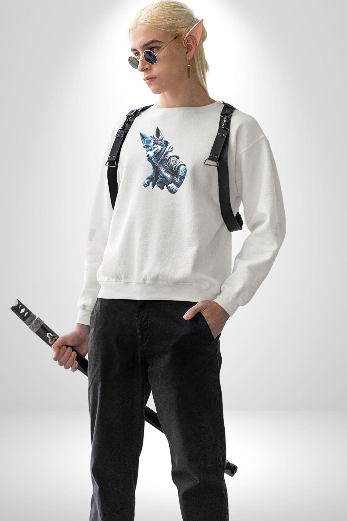 Mavi Beyaz Ateşli Kurt Kadın Erkek  Beyaz Baskılı Sweatshirt 