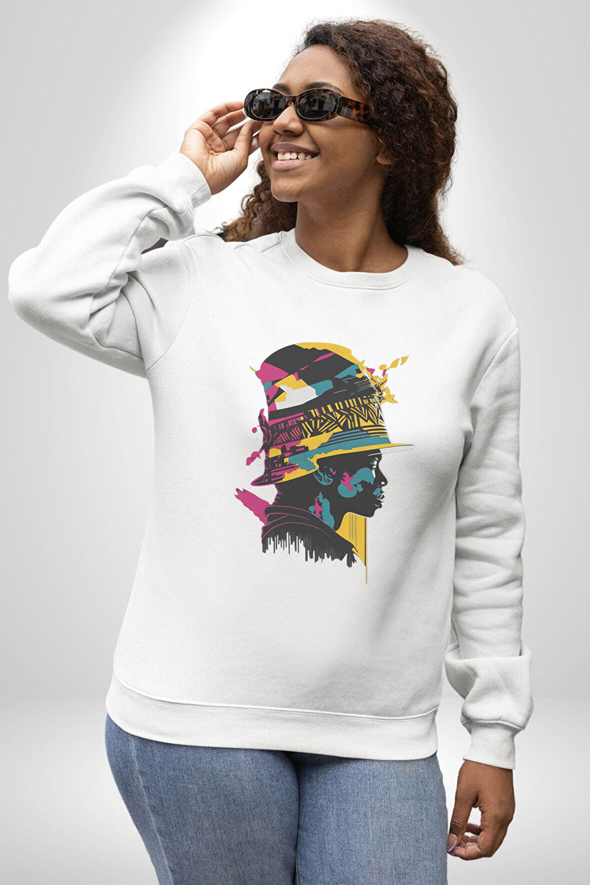 Canlı Afrobeat Füzyon Renkli Siluet Kadın Erkek  Beyaz Baskılı Sweatshirt 