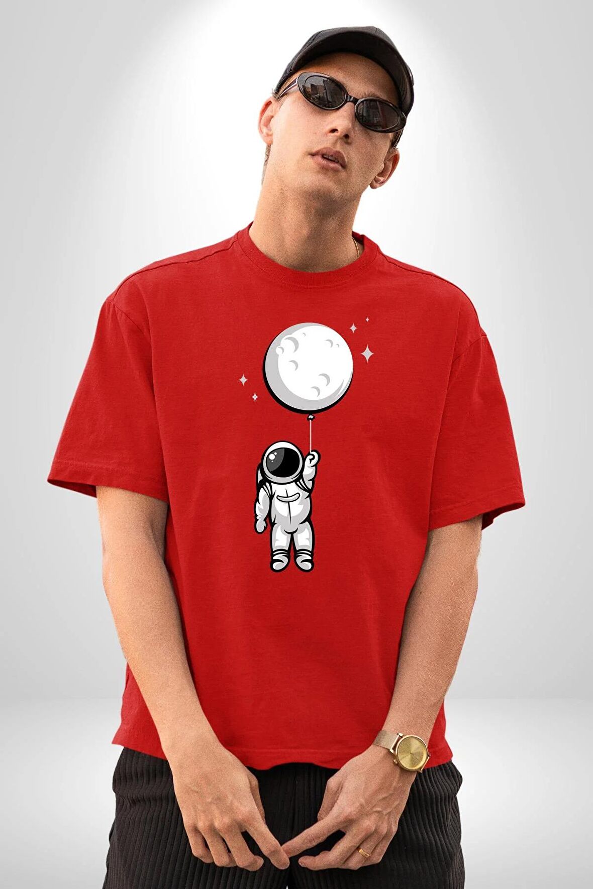 Astronot Ay Balon Pamuklu Bisiklet Yaka Kadın Erkek Oversize Boyfriend Dijital Baskılı Kırmızı T-Shirt