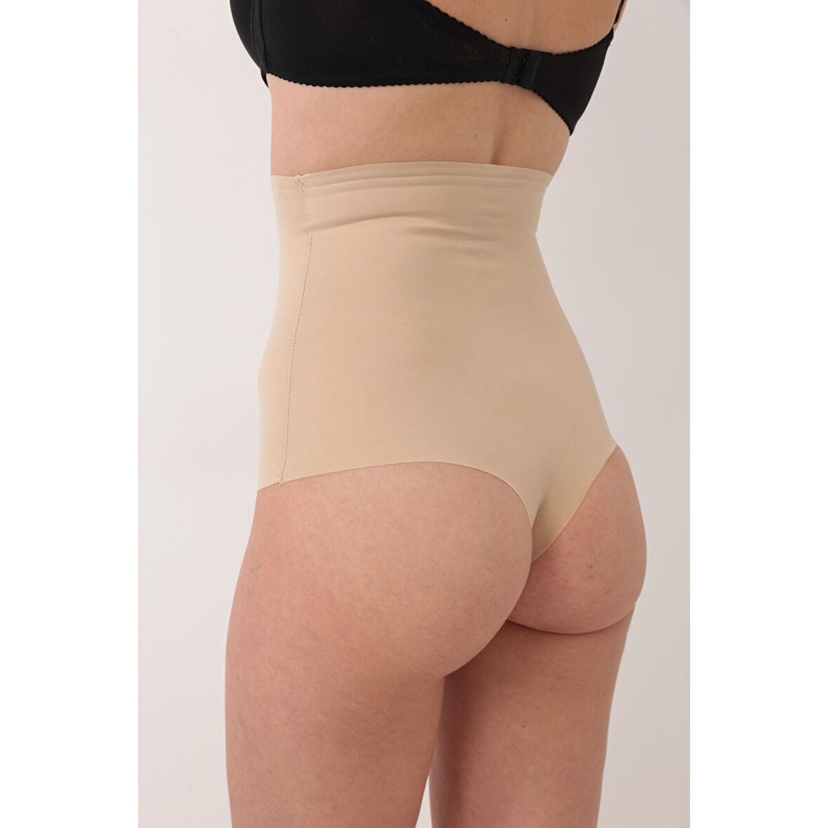 Ten Lazer Kesim String Tanga Korse