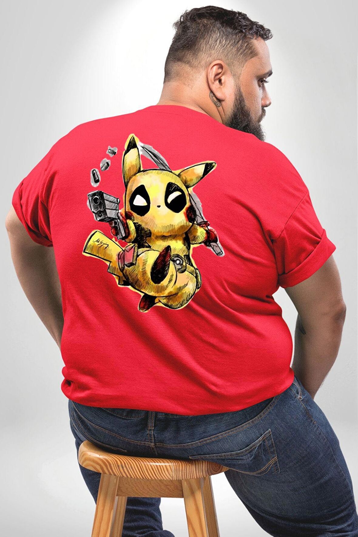 Pikachu Deadpool Tasarımı Büyük Beden Kırmızı Tişört Kadın Erkek Ünisex Sırt Baskılı