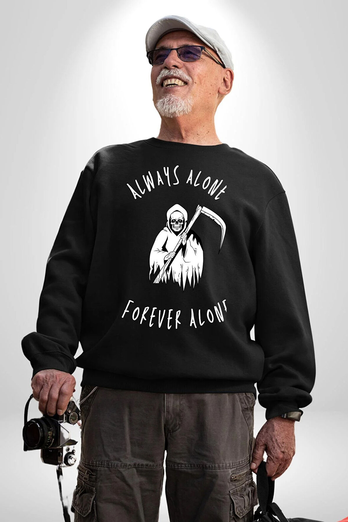Her Zaman Yalnız Daima Yalnızlık Azrail Kadın Erkek Siyah Sweatshirt 