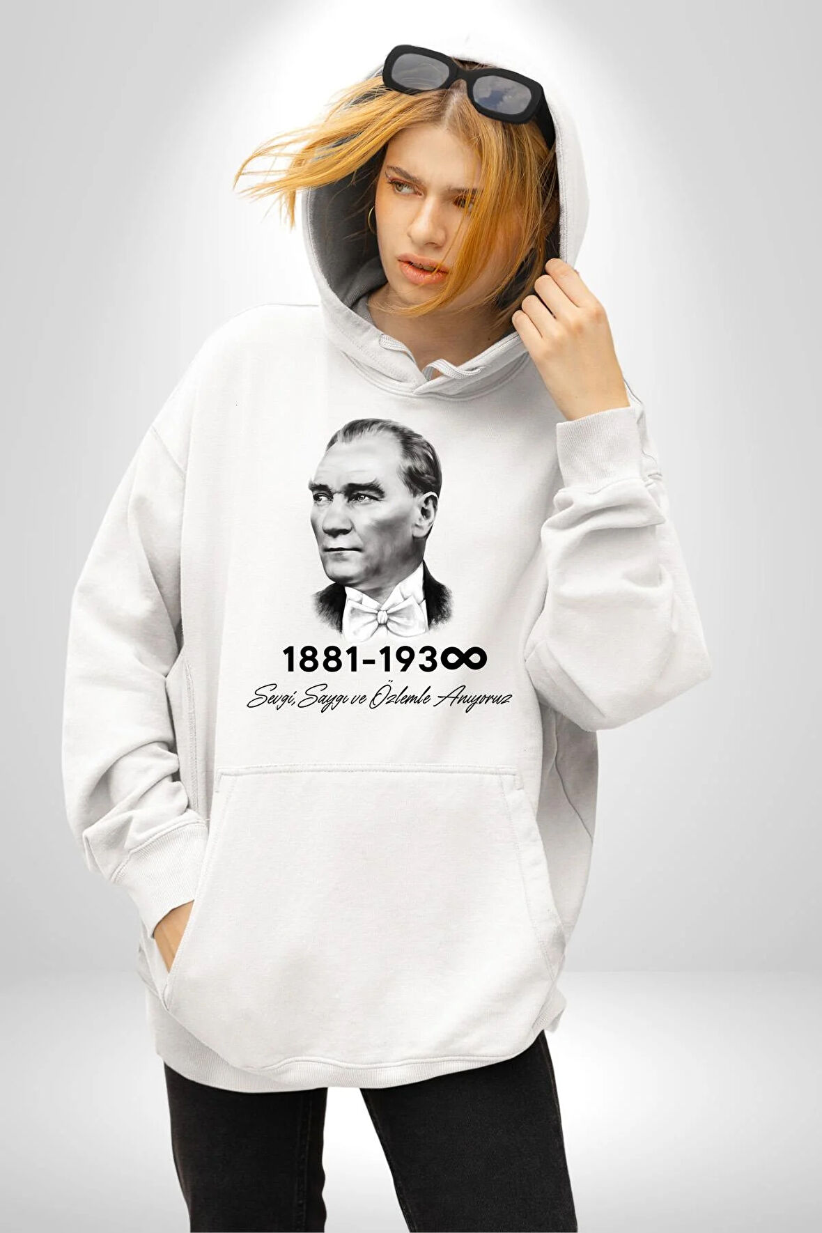 Atatürk 10 Kasım Anma Kadın Erkek  Beyaz Kapüşonlu Sweatshirt Hoodie