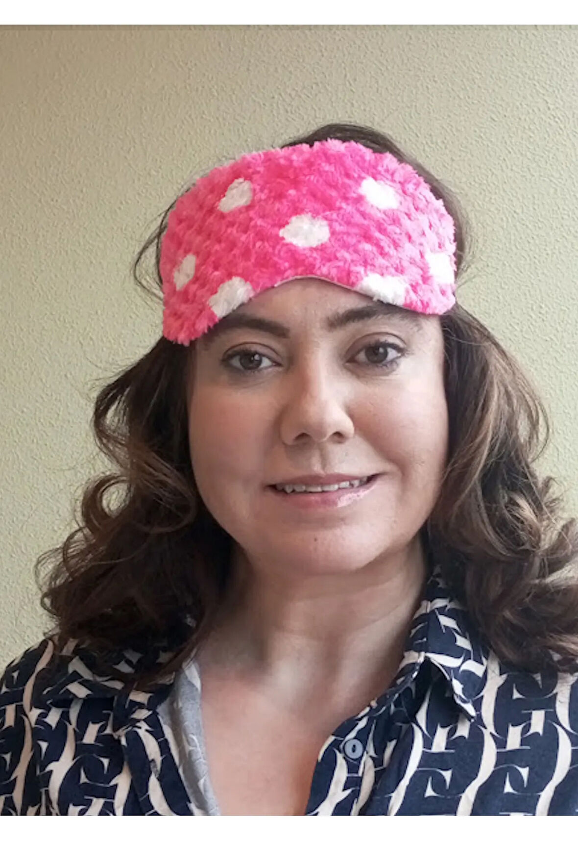 Caş Dekorasyon Koyu Pembe Renk Benekli Peluş Uyku Bandı
