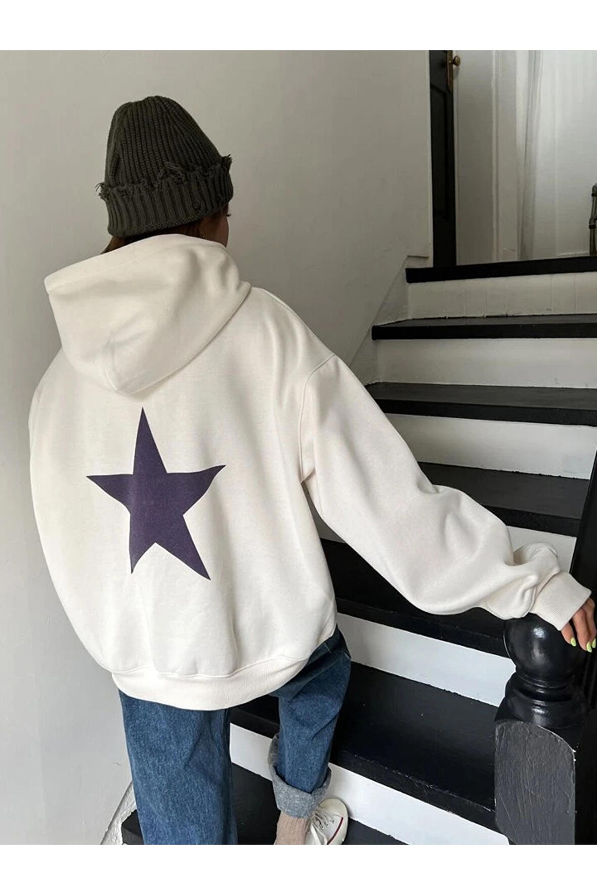 Unisex Yıldız Baskılı Oversize Kapüşonlu Krem Sweatshirt