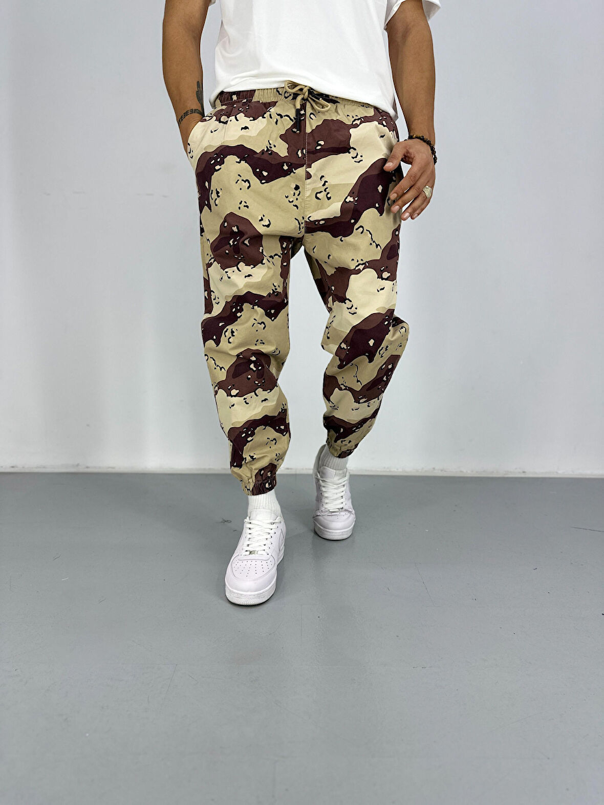 Erkek Gabardin Kahverengi Kamuflaj Jogger