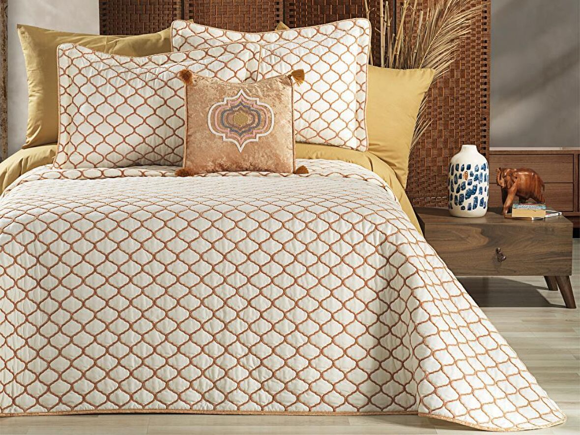 Melodie Çift Kişilik Yatak Örtüsü 4 Parça Krem Altın