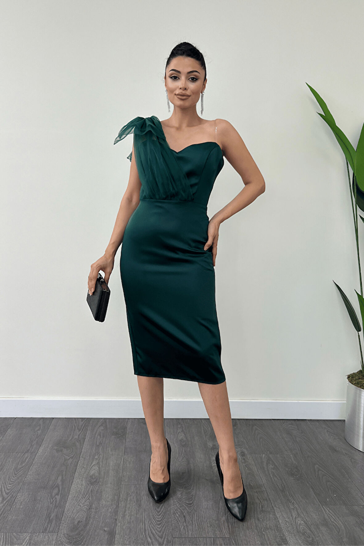 Saten Kumaş Straplez Tül Detaylı Kalem Elbise - ZÜMRÜT YEŞİL