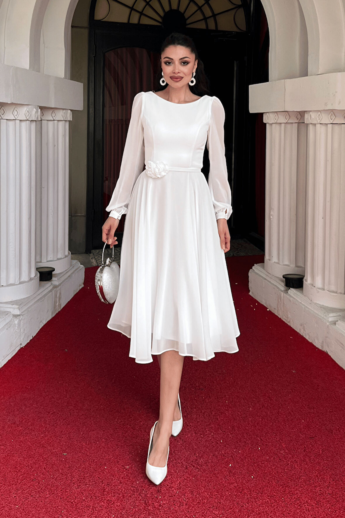 Sifon Kumaş Çiçek Detaylı Midi Elbise - BEYAZ