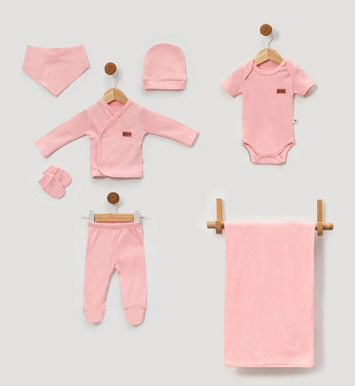 0-3 AY BEBEKLERE ÇITÇITLI BODY Lİ  7 PARÇALI  ZIBIN TAKIMI