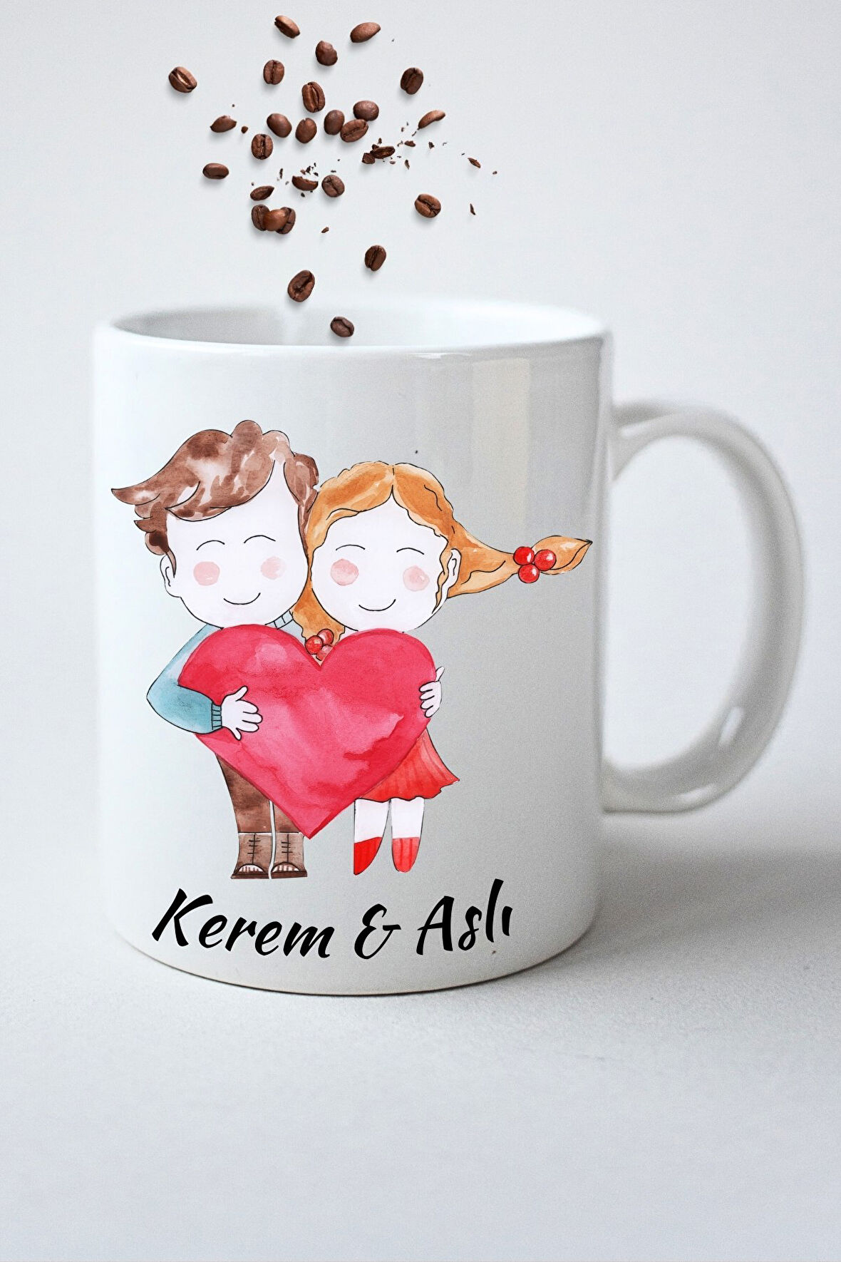 İsimli Kişiye Özel Sevgili Çift Kalp  Baskılı Hediye Kupa Bardak Porselen Çay Kahve Fincanı