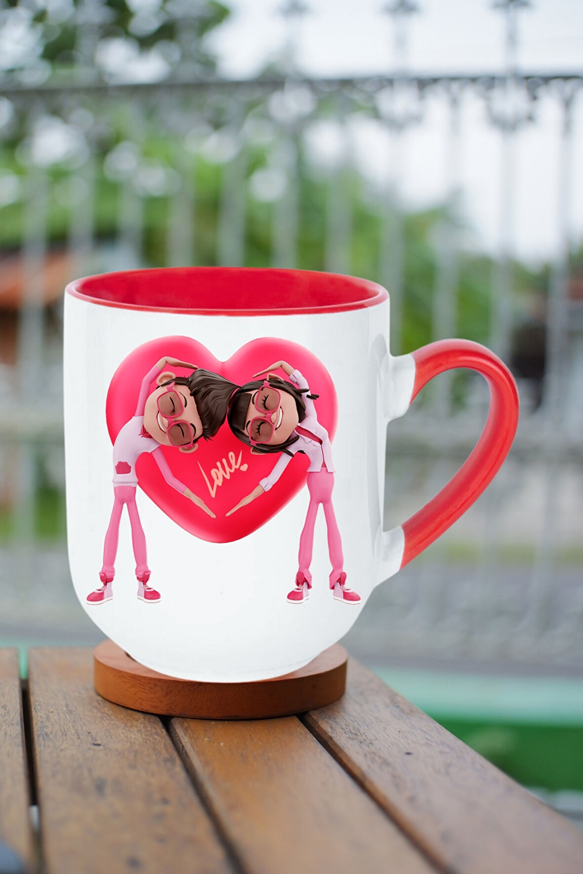Mutlu Çiftler Love Kalp Baskılı Hediye İçi Kırmızı Lüx Kupa Bardak Porselen Çay Kahve Fincanı