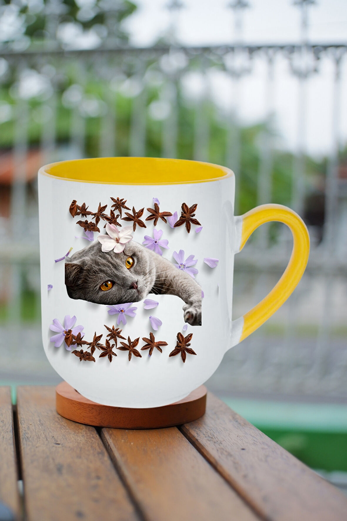 Sevimli Kedi Baskılı İçi Sarı Lüx Kupa Bardak Porselen Çay Kahve Fincanı