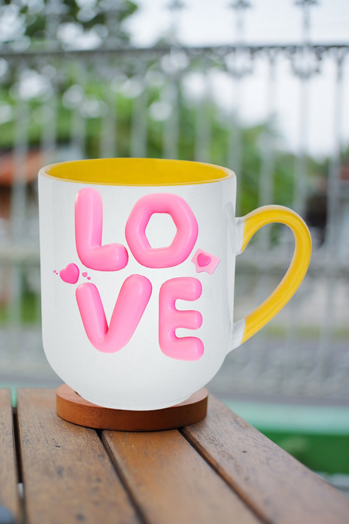 Love Baskılı Hediye İçi Sarı Lüx Kupa Bardak Porselen Çay Kahve Fincanı
