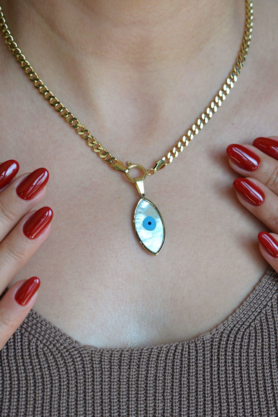 Nazar Göz Detaylı Çelik Kolye Gold Renk Sedef Detaylı