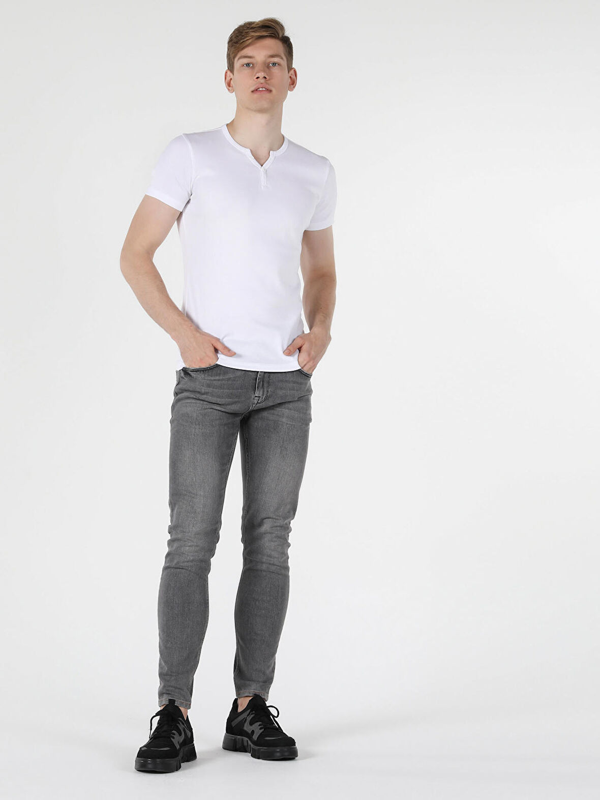 Slim Fit Placket Neck Örme Erkek Beyaz Kısa Kol Tişört