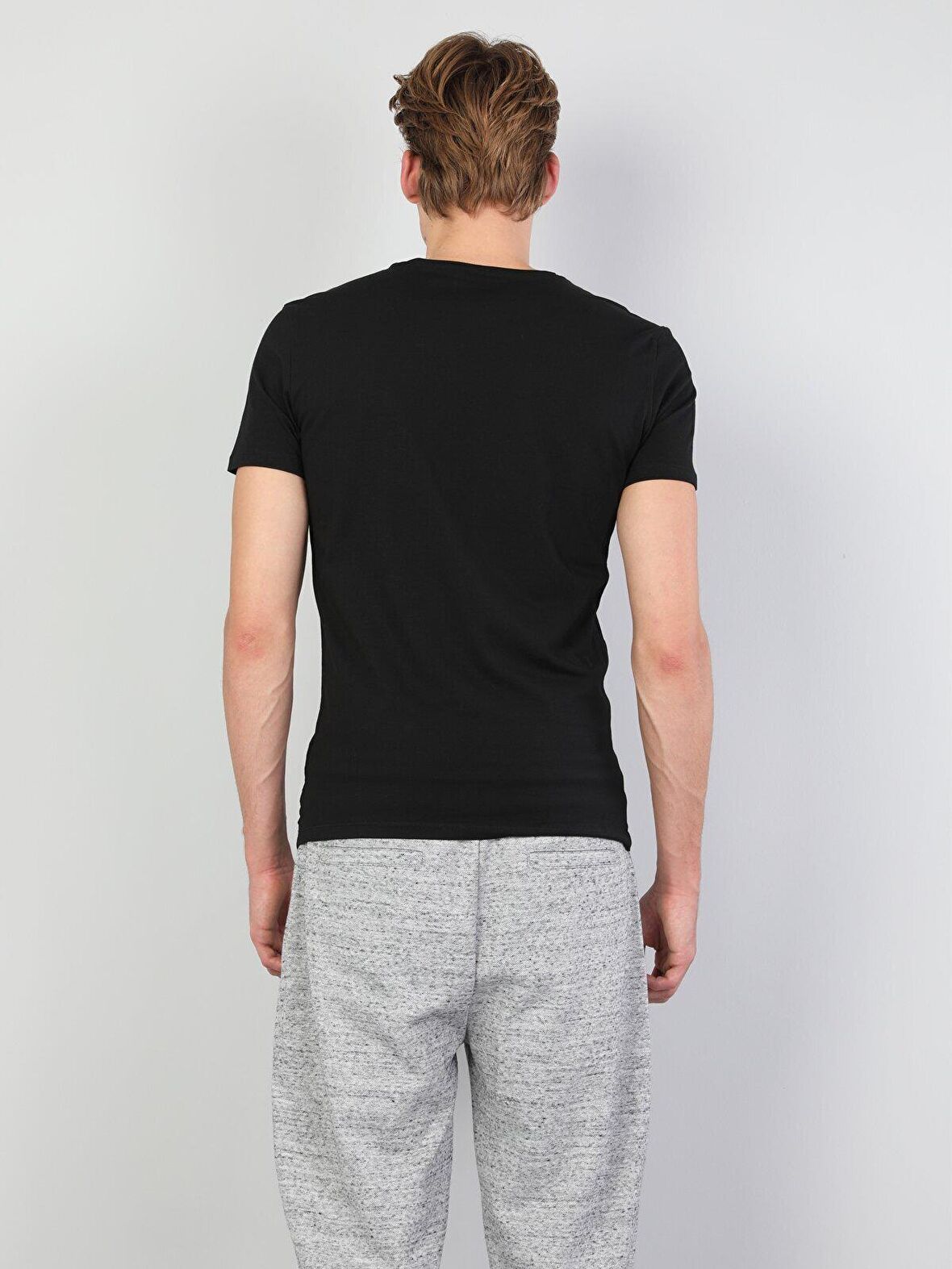 Slim Fit Bisiklet Yaka Örme Erkek Siyah Kısa Kol Tişört