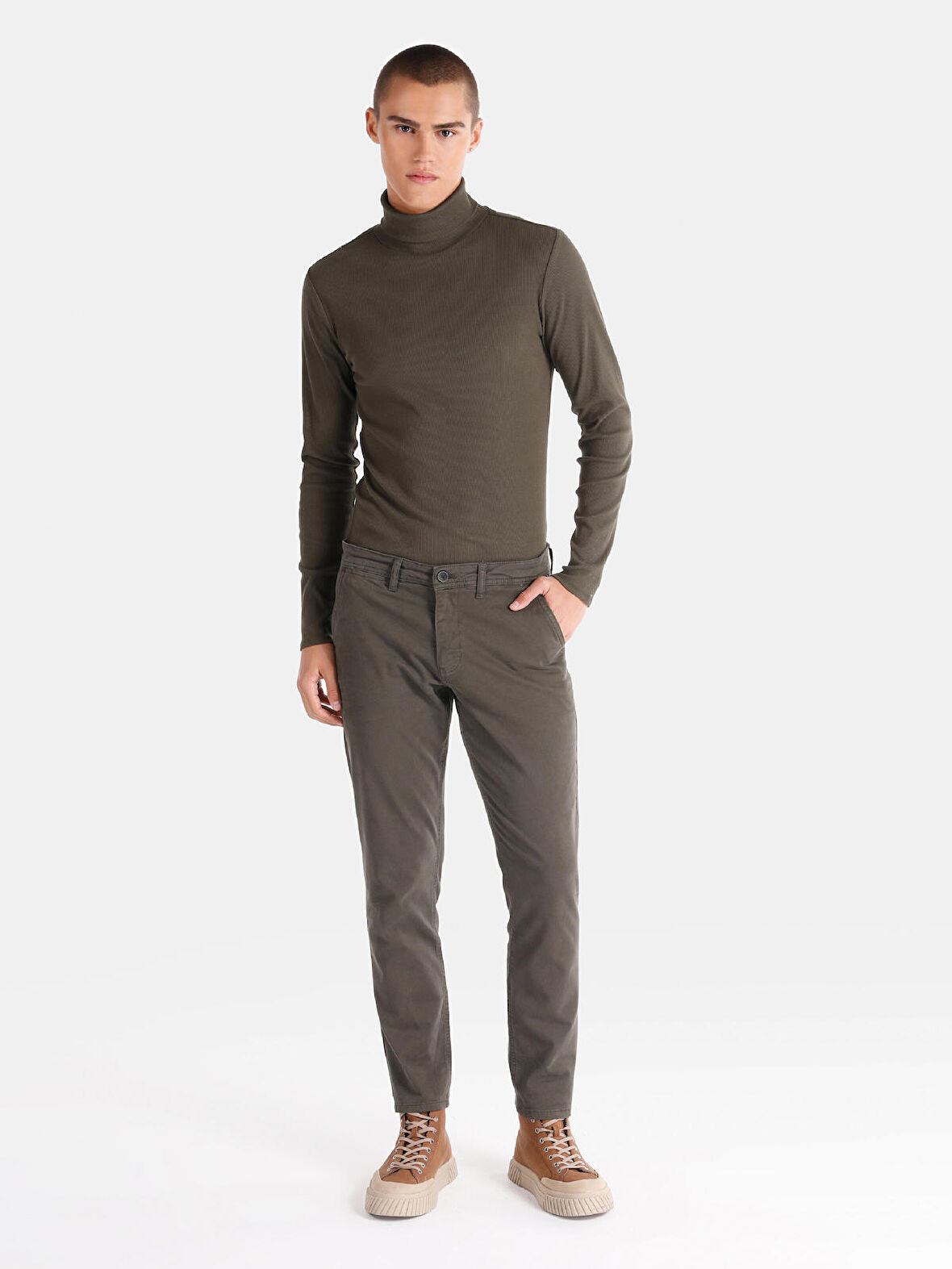 Normal Kesim Orta Bel Düz Paça Yeşil Erkek Pantolon